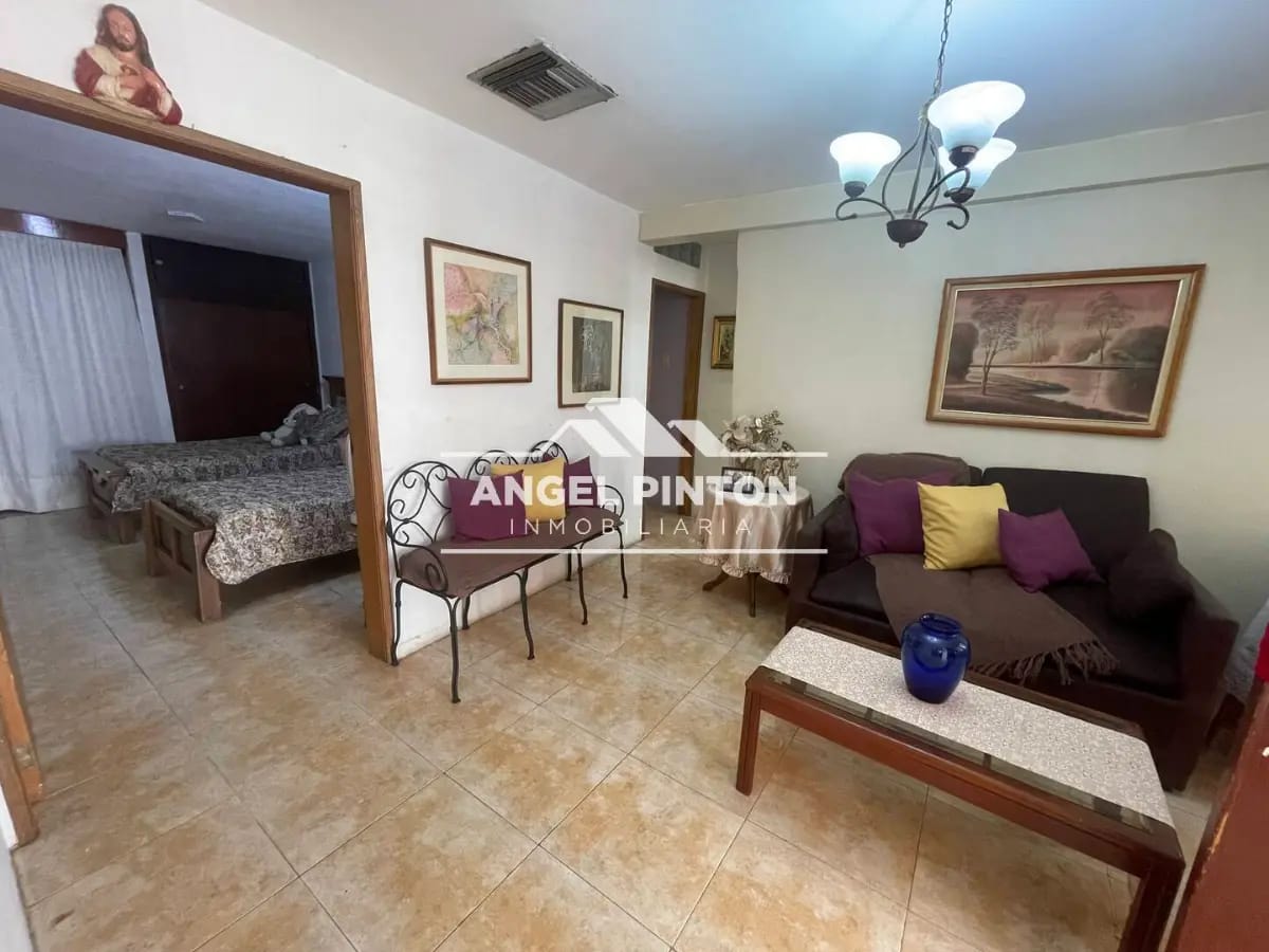 CASA VENTA FUNDACIÓN MENDOZA MARACAIBO VENEZUELA API9058 - 16