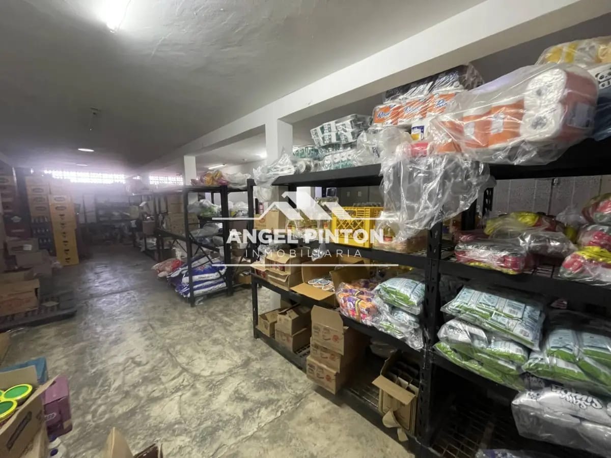 PANADERÍA Y SUPERMERCADO EN VENTA EN MARACAIBO VENEZUELA API 8641 - 2