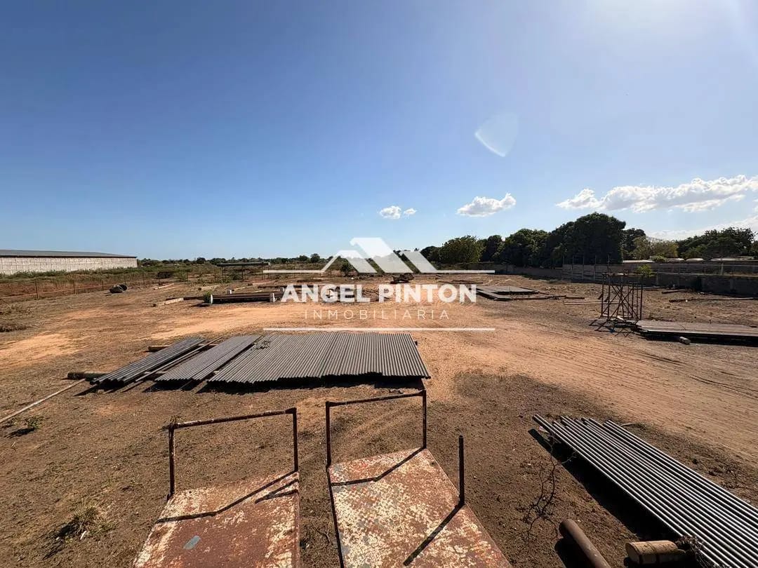VENTA DE COMPLEJO INDUSTRIAL KM 16 VIA PERIJA API 110529 - 3