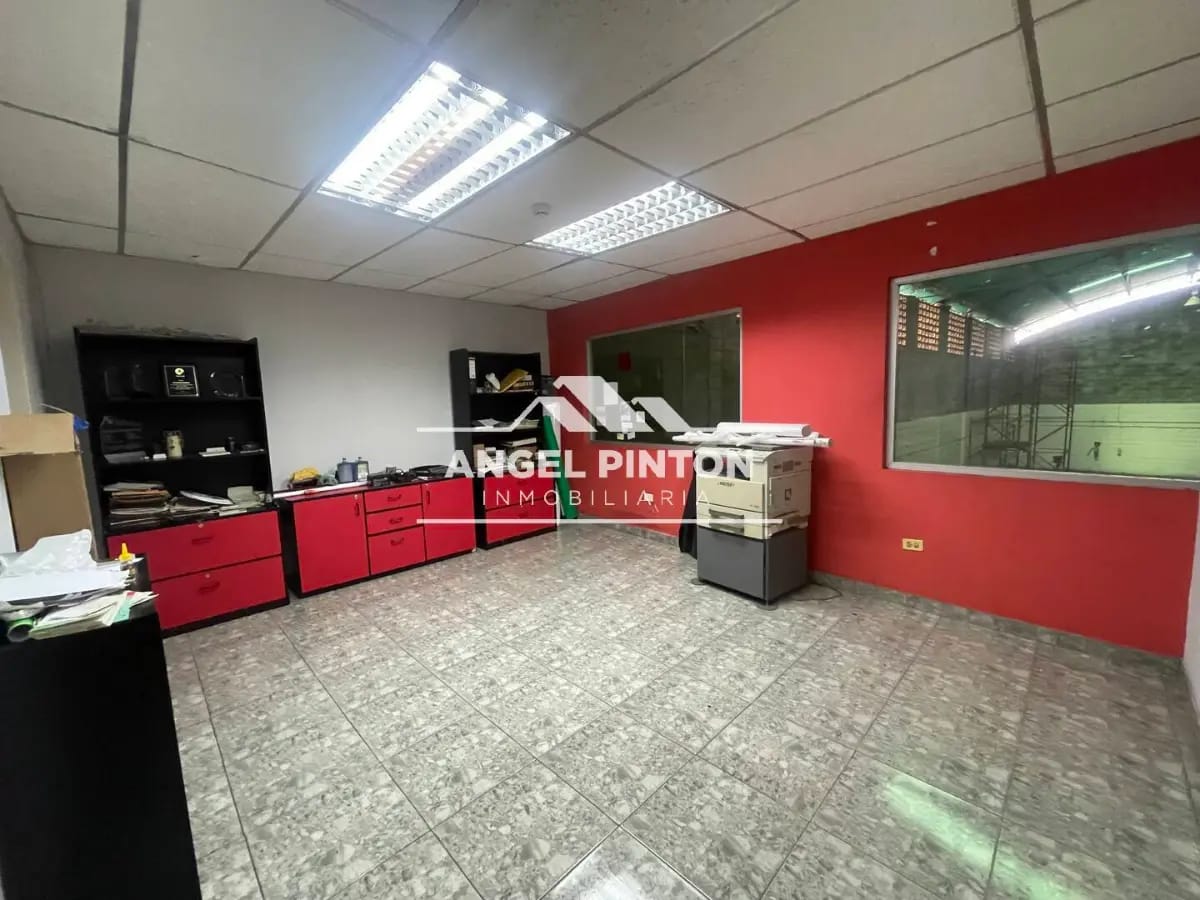 ALPÓN VENTA/ALQUILER SECTOR LOS POSTES NEGROS MARACAIBO VENZUELA API8875 - 8