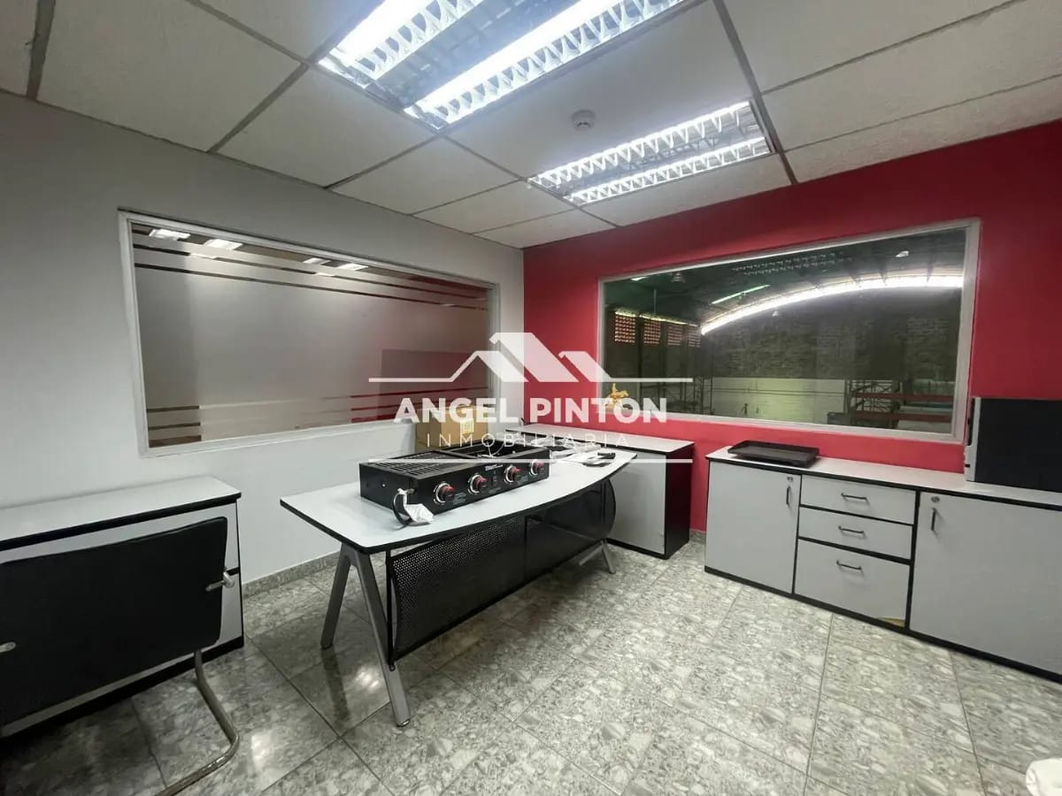 ALPÓN VENTA/ALQUILER SECTOR LOS POSTES NEGROS MARACAIBO VENZUELA API8875 - 13