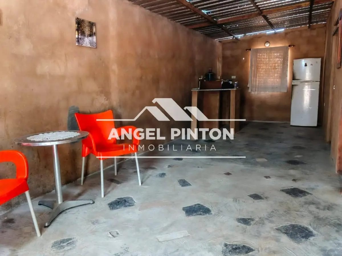 CASA VENTA BARRIO SOL DE MARACAIBO VENEZUELA API 9414 - 2