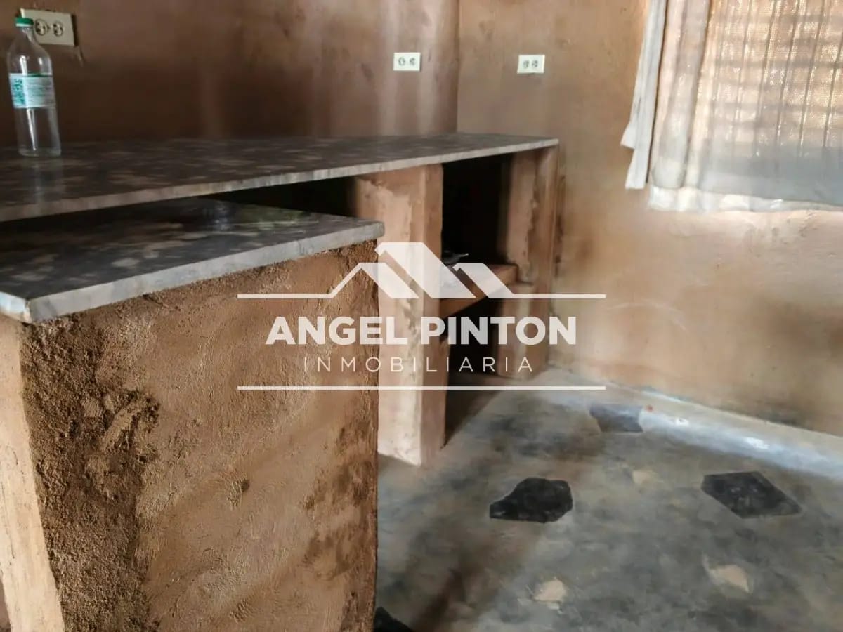 CASA VENTA BARRIO SOL DE MARACAIBO VENEZUELA API 9414 - 3