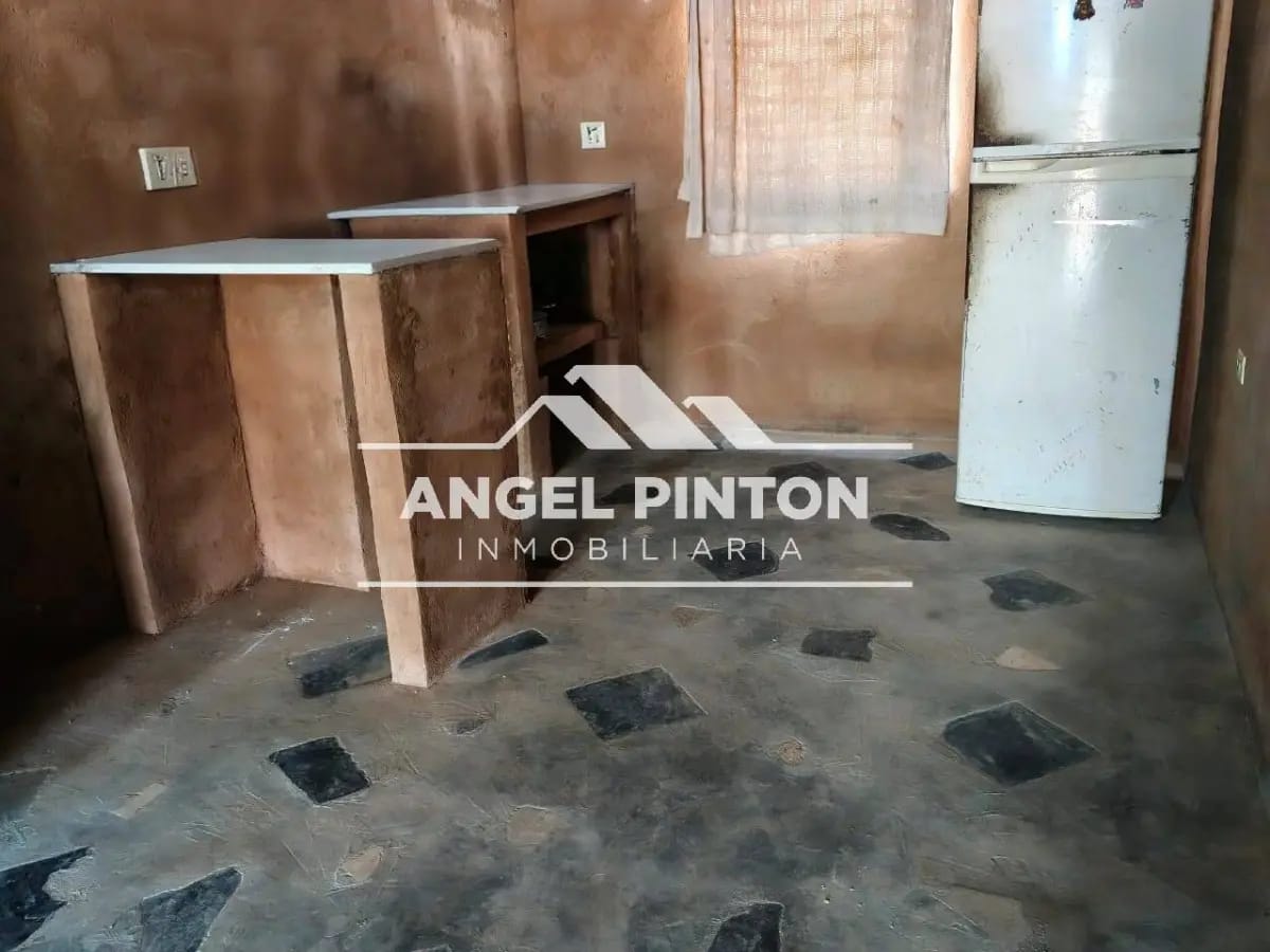 CASA VENTA BARRIO SOL DE MARACAIBO VENEZUELA API 9414 - 4