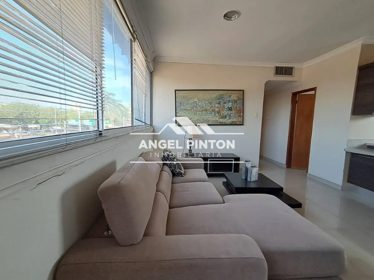 EDIFICIO COMERCIAL VENTA CIRCUNVALACIÓN 1 MARACAIBO VENEZUELA API 9035 - 9