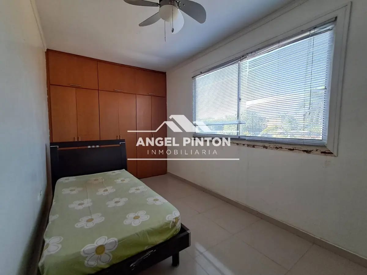 EDIFICIO COMERCIAL VENTA CIRCUNVALACIÓN 1 MARACAIBO VENEZUELA API 9035 - 15