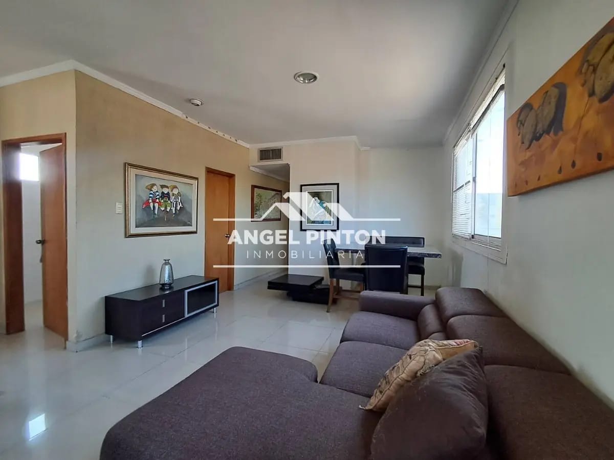 EDIFICIO COMERCIAL VENTA CIRCUNVALACIÓN 1 MARACAIBO VENEZUELA API 9035 - 18