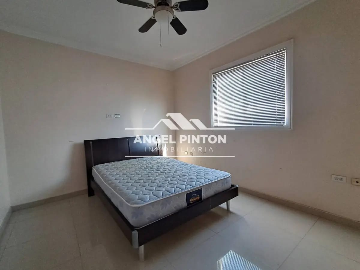 APARTAMENTO ALQUILER MILAGRO NORTE MARACAIBO VENEZUELA API 9427 - 9