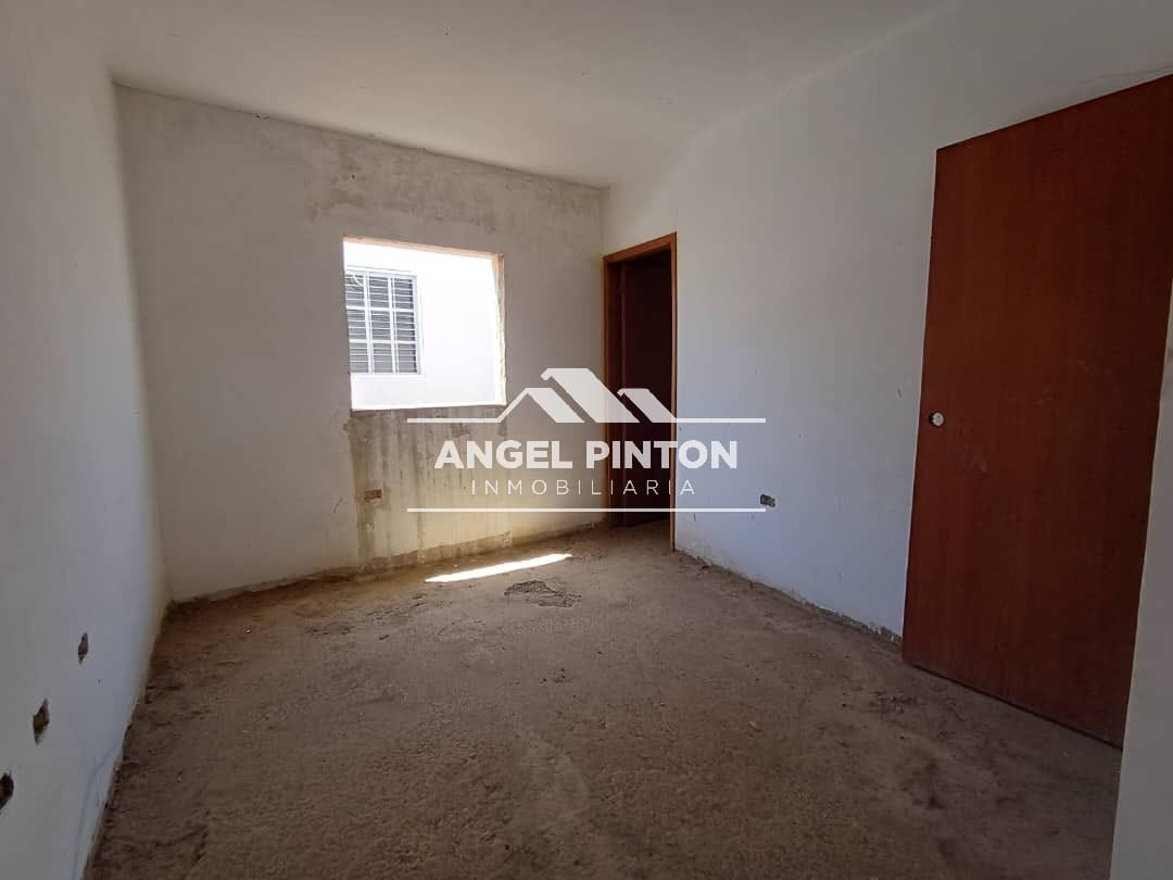 TOWNHOUSE VENTA VILLA MARACAIBO MARACAIBO VENEZUELA API 9192 - 5