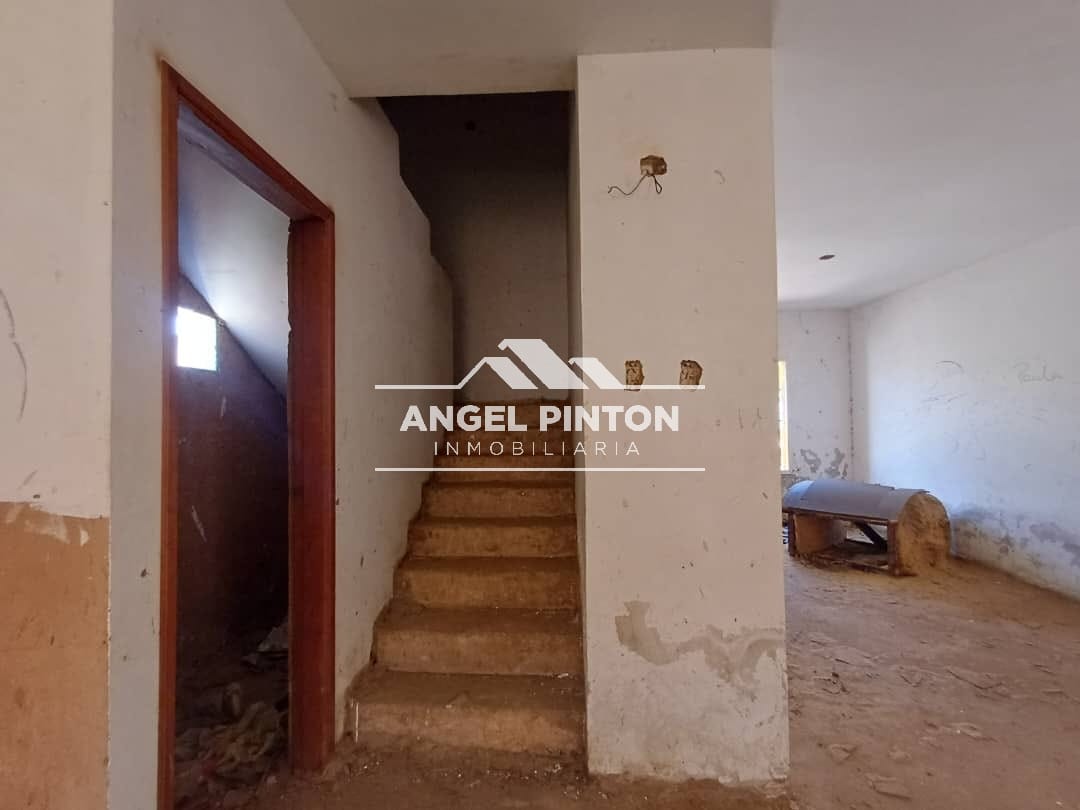 TOWNHOUSE VENTA VILLA MARACAIBO MARACAIBO VENEZUELA API 9192 - 14