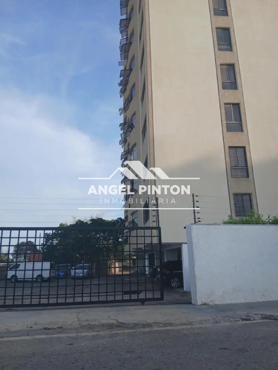 APARTAMENTO VENTA AV BELLA VISTA MARACAIBO VENEZUELA API 93310 - 13
