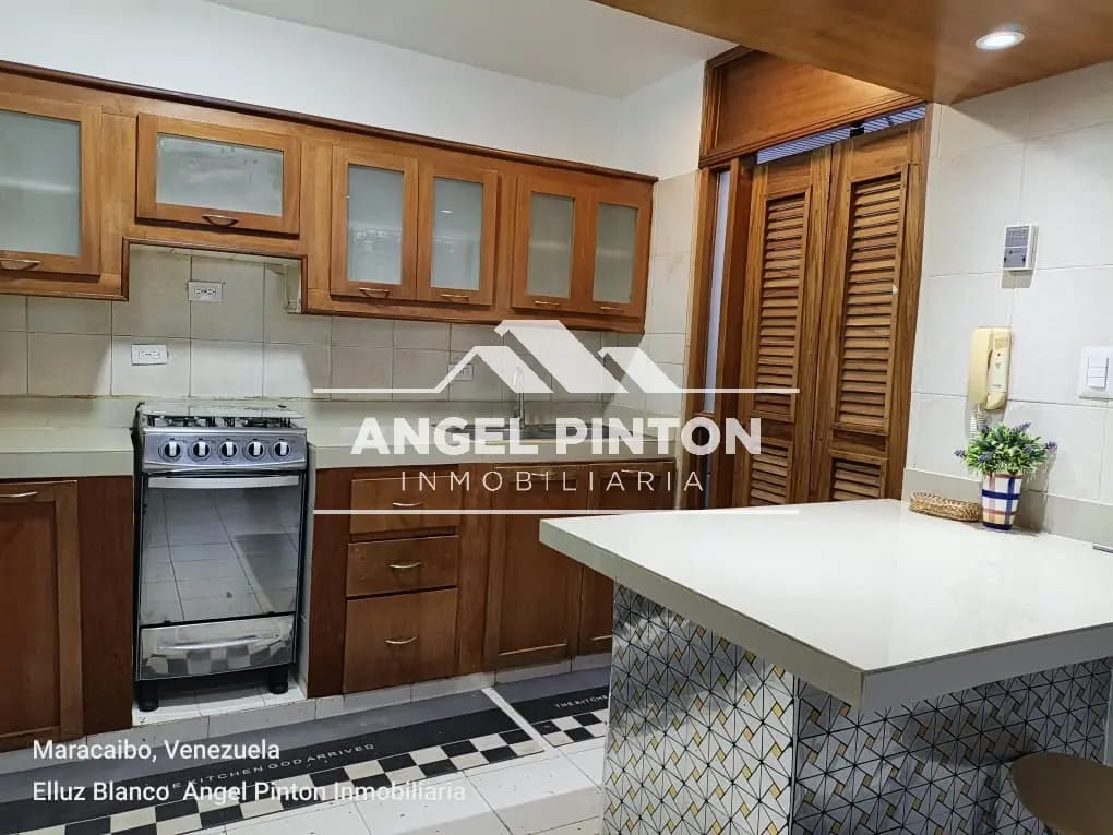 APARTAMENTO ALQUILER MILAGRO NORTE MARACAIBO VENEZUELA API 9427