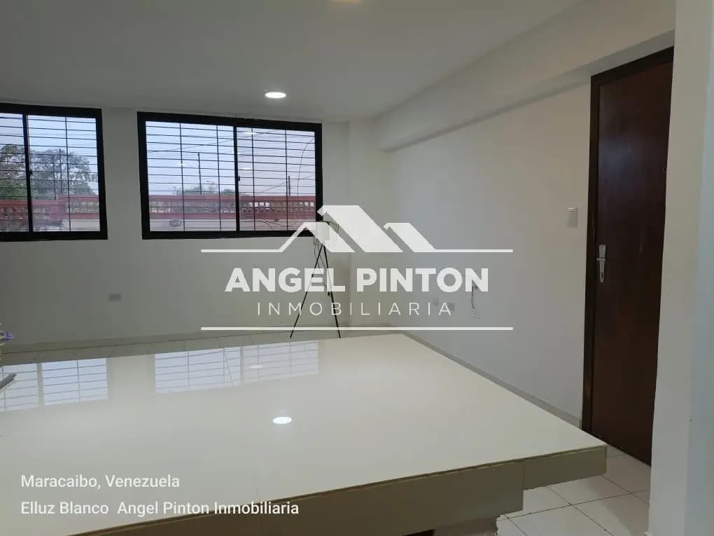 APARTAMENTO ALQUILER MILAGRO NORTE MARACAIBO VENEZUELA API 9427 - 5