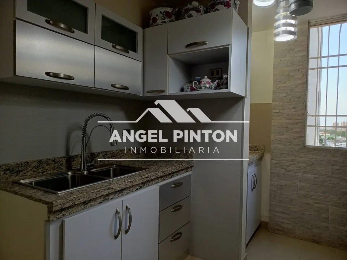 APARTAMENTO VENTA VALLE CLARO MARACAIBO VENEZUELA API 9422 - 13