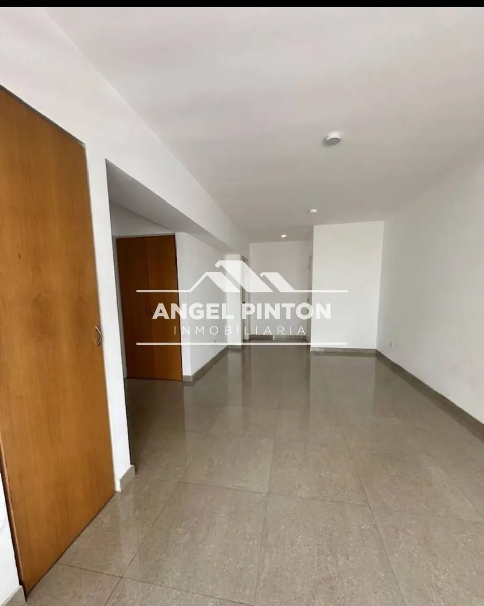 APARTAMENTO VENTA LA CAMPIÑA CARACAS VENEZUELA API 9410