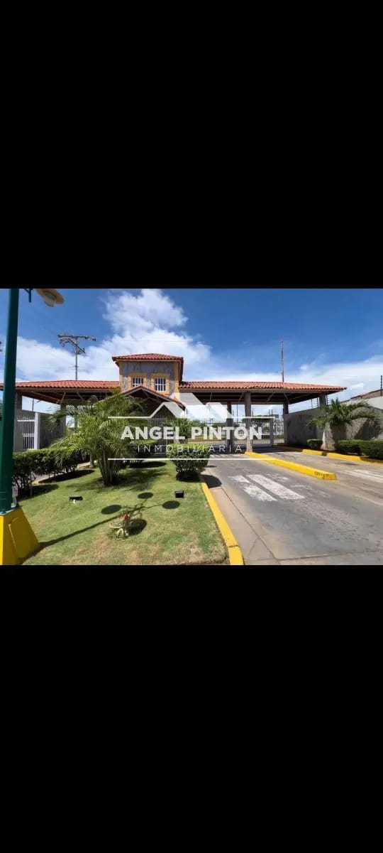 CASA VENTA VILLA ANAUCO SAN FRANCISCO VENEZUELA API 946191