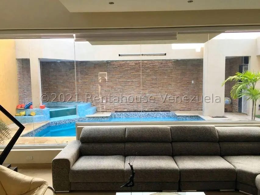 casa moderna con piscina en venta urb san jacinto maracay - 14
