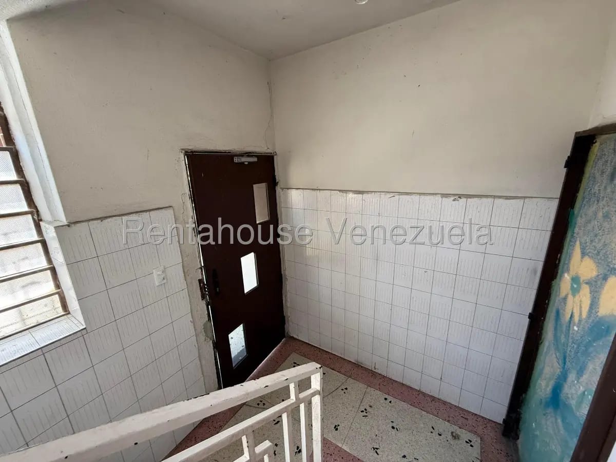 Apartamento en venta Urb Bermúdez Maracay - 2
