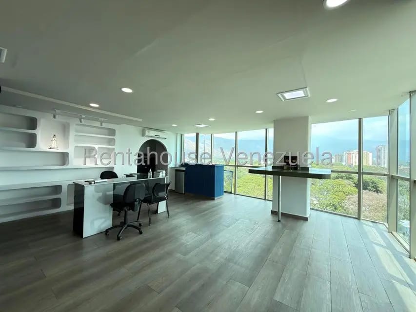 oficina moderna en venta torre arabica urb la arboleda maracay - 16