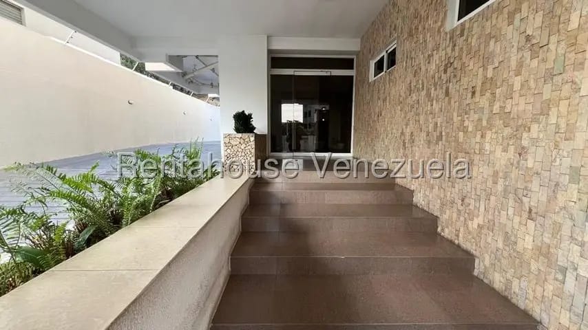 MLS 26-17881 ALQUILER DE HERMOSO APARTAMENTO AMOBLADO AV 5 DE JULIO - 2