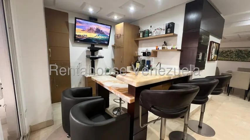 MLS 26-17881 ALQUILER DE HERMOSO APARTAMENTO AMOBLADO AV 5 DE JULIO - 5