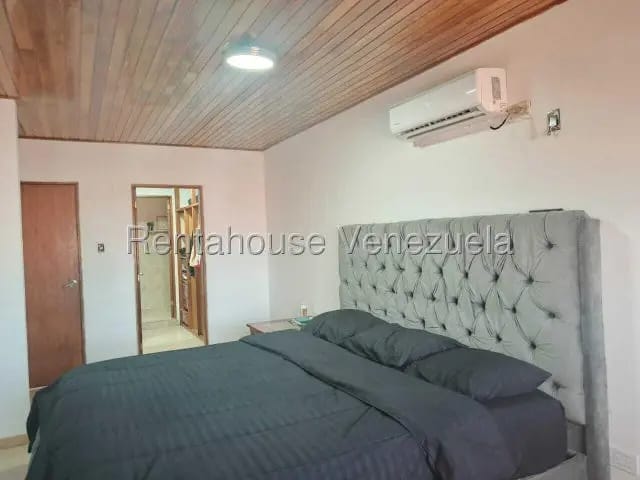 MLS 26-16925 CASA EN VENTA EN LA PICOLA ( CALLE CERRADA - 6