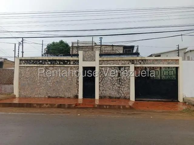 MLS 26-17035 VENTA DE CASA EN ZAPARA PARA REMODELAR ..