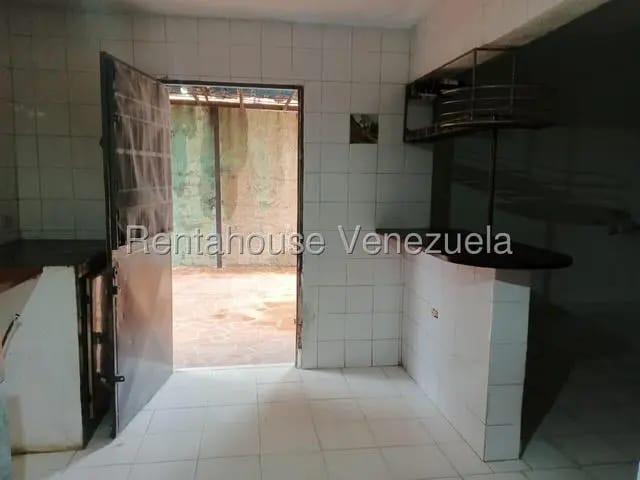 MLS 26-17035 VENTA DE CASA EN ZAPARA PARA REMODELAR .. - 3