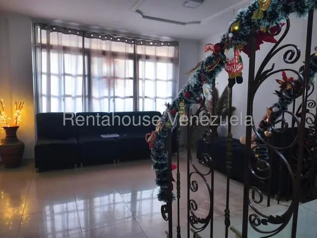MLS 26-11386 VENTA DE TOWNHOUSE EN AV MILGRO NORTE .. - 4