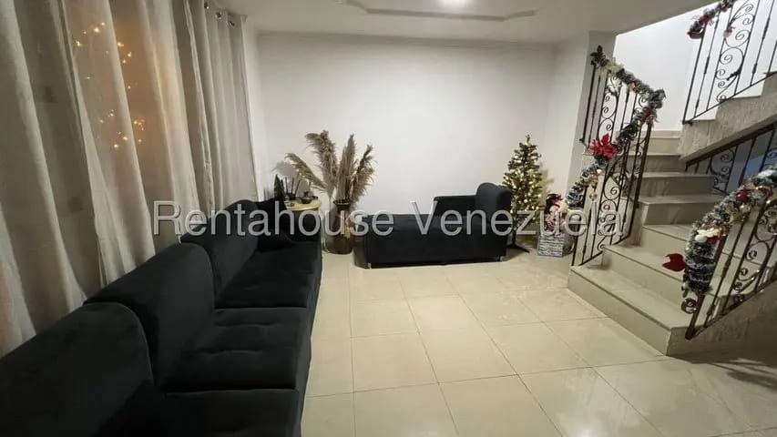 MLS 26-11386 VENTA DE TOWNHOUSE EN AV MILGRO NORTE .. - 9
