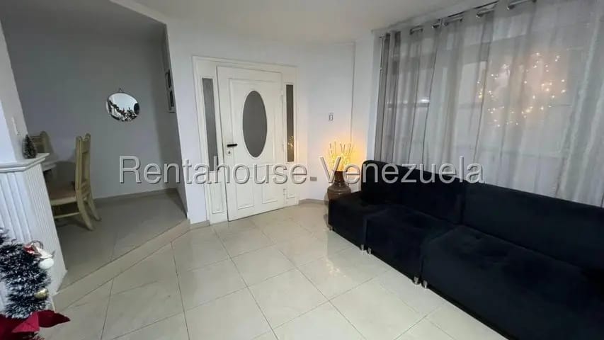 MLS 26-11386 VENTA DE TOWNHOUSE EN AV MILGRO NORTE .. - 10