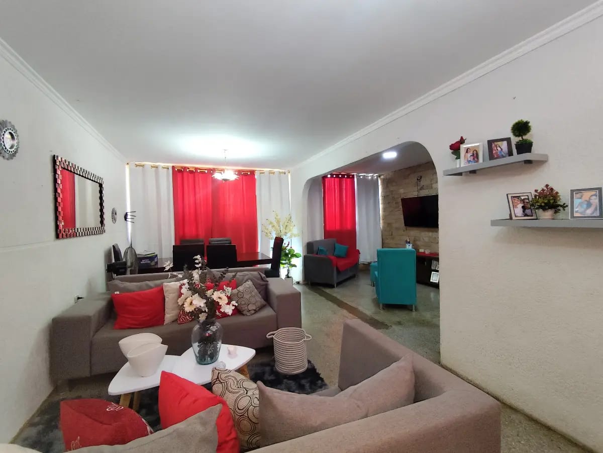 MLS 26-12382 VENTA DE APARTAMENTO EN RAUL LEONI - 4