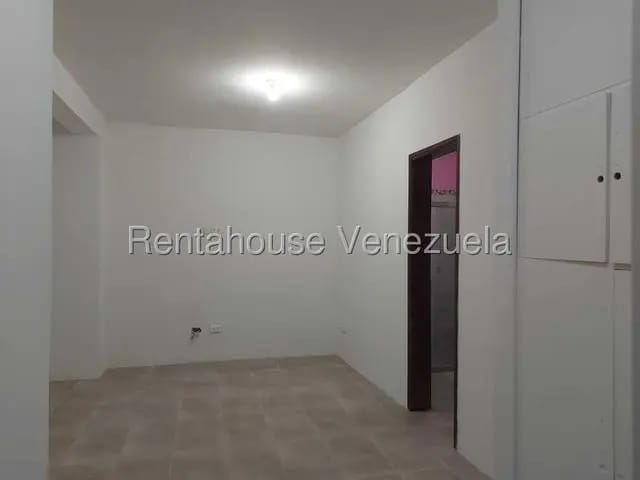 MLS 25-9740 VENTA DE APARTAMENTO EN VILLA ESPERANZA CON AMPLIOS ESPACIOS . - 5