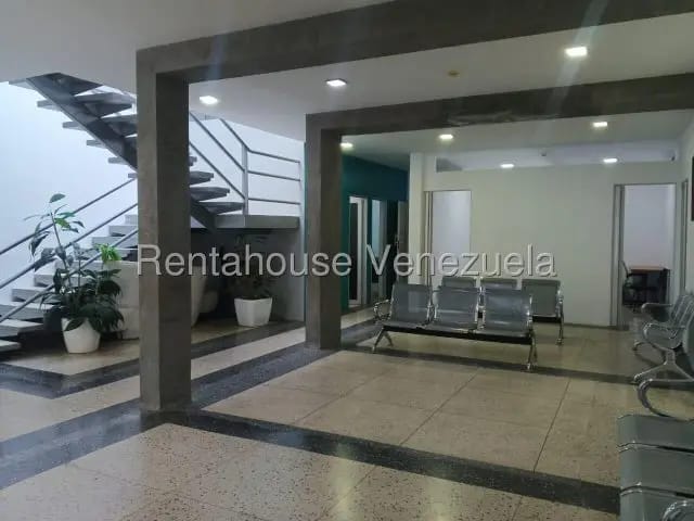 MLS 26-16787 VENTA DE EDIFICIO EN BELLOSO CON EXCELENTE UBICACION .. - 3