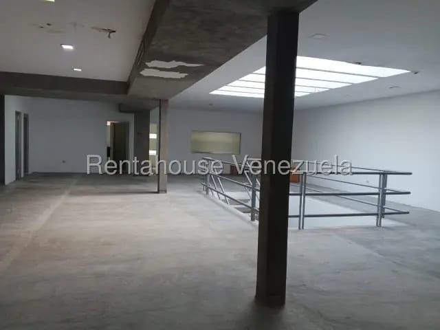 MLS 26-16787 VENTA DE EDIFICIO EN BELLOSO CON EXCELENTE UBICACION .. - 12