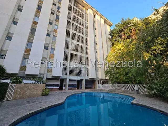 Increible y Remodelado apartamento venta Sebucan - 2