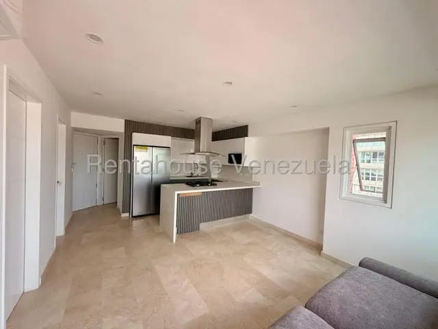 Moderno apartamento venta El Rosal MLS 26-17728 - 2