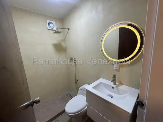 Apartamento venta La Urbina MLS 26-18489 - 13