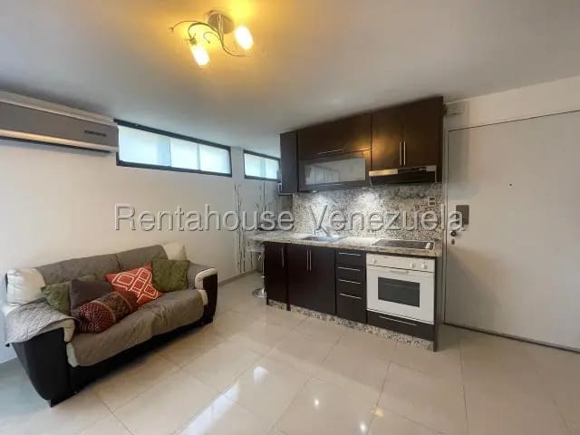 Perfecto apartamento para soltero en alquiler Los Palos Grandes MLS 26-18608 - 4