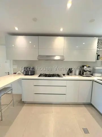 Majestuoso apartamento venta La Castellana MLS 26-18597 - 5