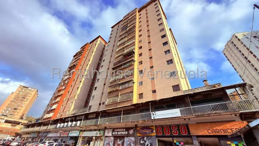 Grandisimo apartamento venta San Antonio MLS 26-17470