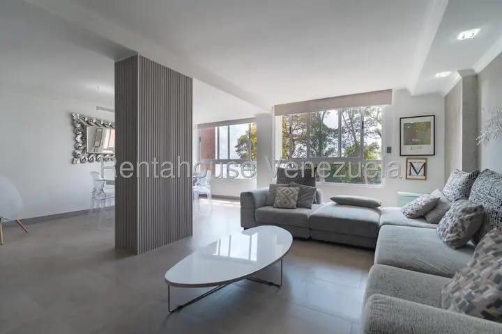 Impactante y Remodelado Apartamento venta Carrizal MLS 26-13008