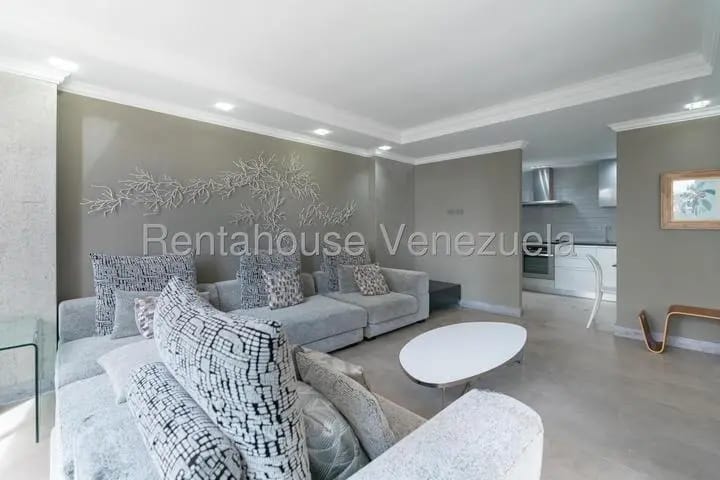 Impactante y Remodelado Apartamento venta Carrizal MLS 26-13008 - 2