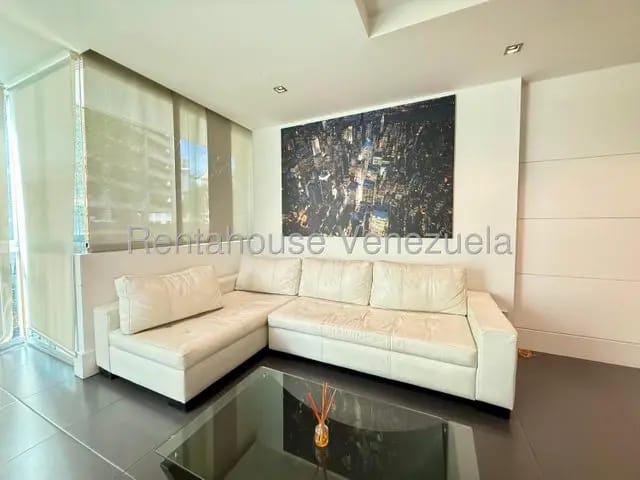 Moderno y con pozo de agua apartamento venta Los Palos Grandes MLS 26-15296 - 9
