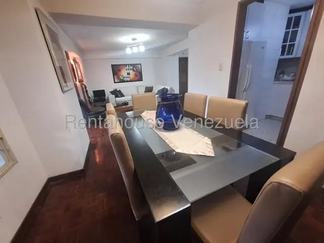 Gran apartamento venta Santa Paula MLS 26-9981 - 4