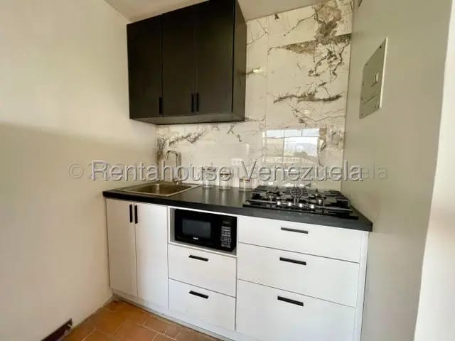 Apartamento alquiler perfecto para solteros Chacao MLS 26-18560 - 6