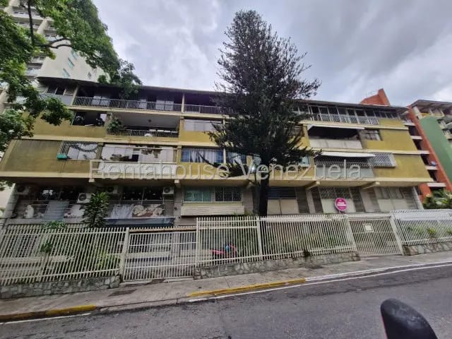 Remodelado apartamento venta Santa Eduvigis MLS 26-18650