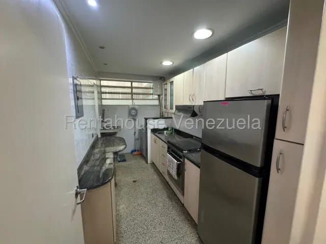 Remodelado apartamento venta Santa Eduvigis MLS 26-18650 - 8