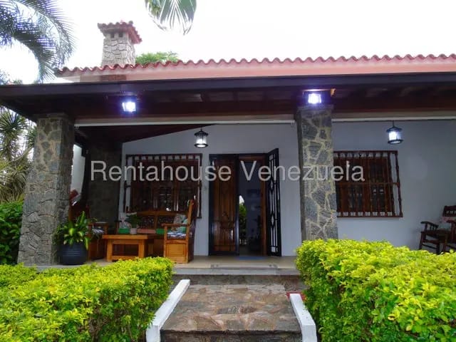 Impactante Casa venta Altamira MLS 26-18576