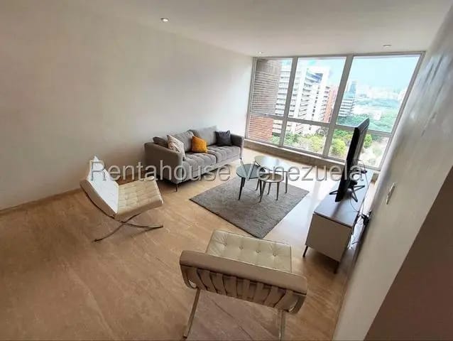 Precioso apartamento en alquiler Las Mercedesa MLS 26-18595 - 11